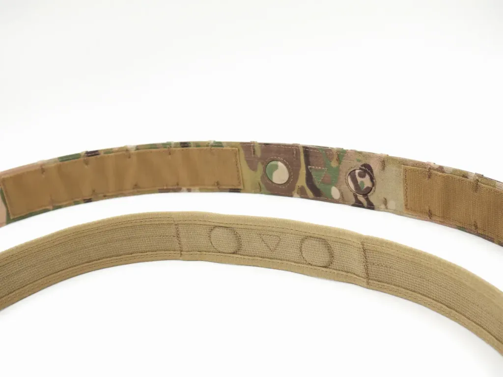 magnetix-battle-belt-multicam-magnets.webp
